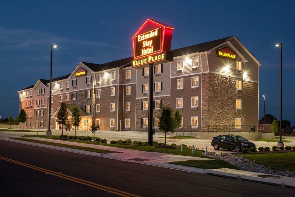 Woodspring Suites קולג' סטיישן מראה חיצוני תמונה